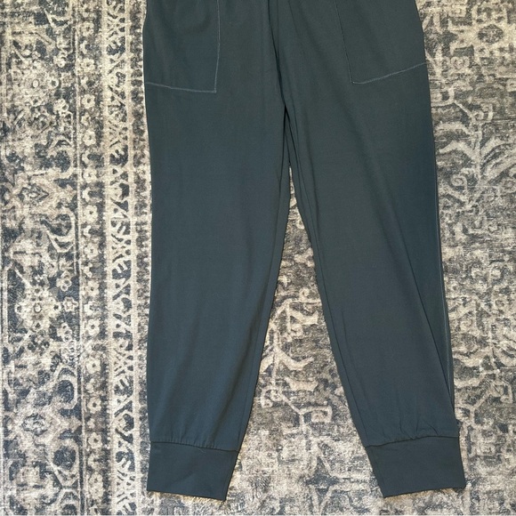 Women’s Athleta Cruise Jogger in Powervita • Charcoal grey • Size small‎ - Picture 5 of 10